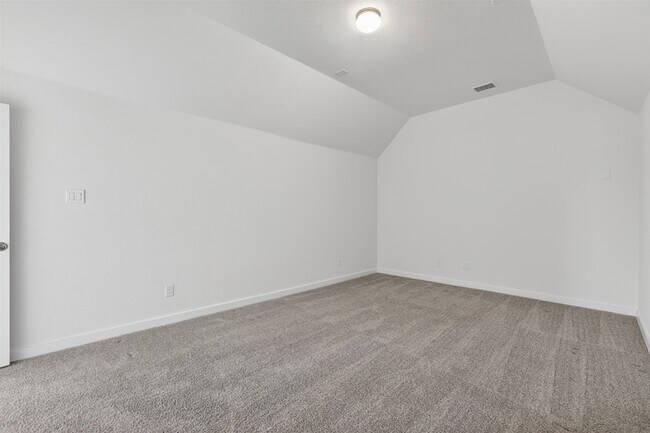 Building Photo - 6009 Firefox Ln