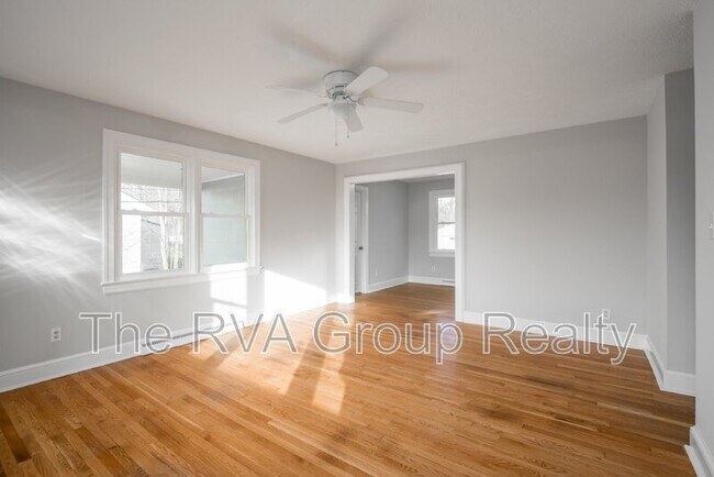 Building Photo - 2407 Bluefield St