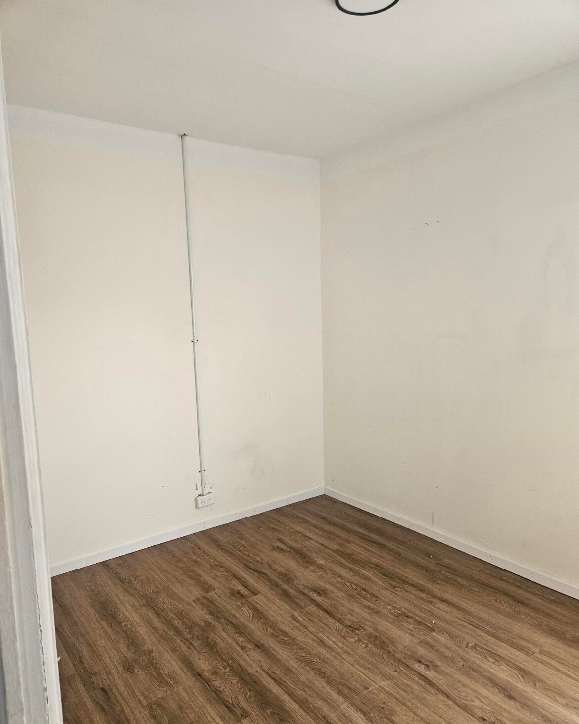 Building Photo - 114 Simmons Ave
