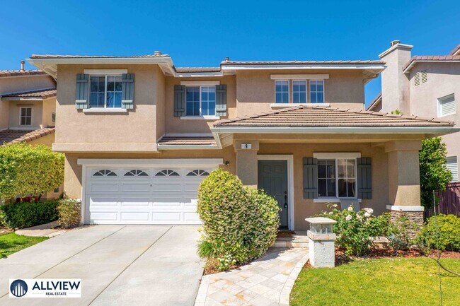 Building Photo - Beautifully Updated 4 Bedroom Single Family Home in Peaceful Glen Willow, West Irvine