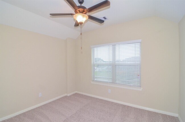 Building Photo - 18006 Westward Dale Dr