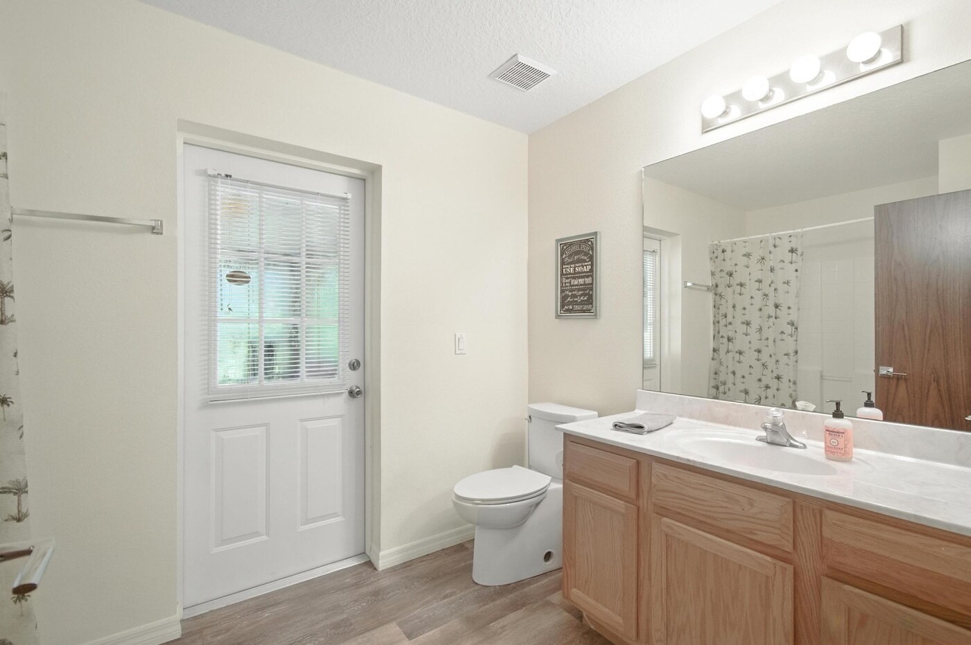 Building Photo - 9 Birch Haven Pl