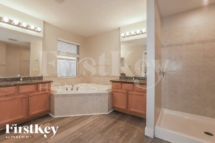 Building Photo - 8109 Orange Spring Dr