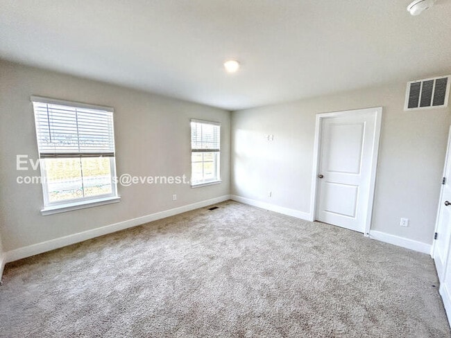 Building Photo - 191 Sioux Lp