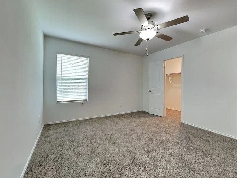 Building Photo - 10645 Sewell Cir