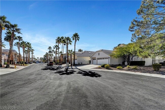 Building Photo - 1405 Sunblush Ln