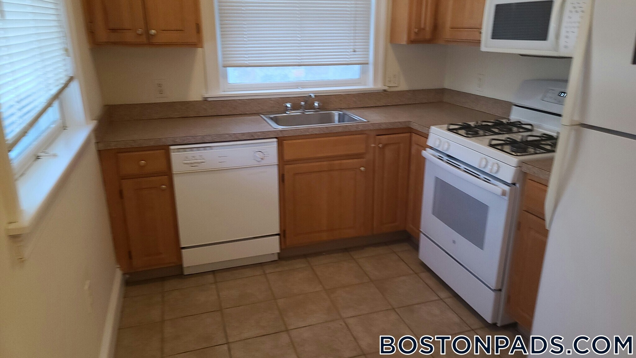 Building Photo - 9 Gardner Terrace