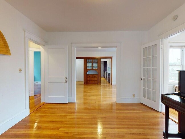 Building Photo - WOW!!! RENOVATED BRIGHTON CENTER 4 BED/2 BATH W/PARKING AVAIL 9/1