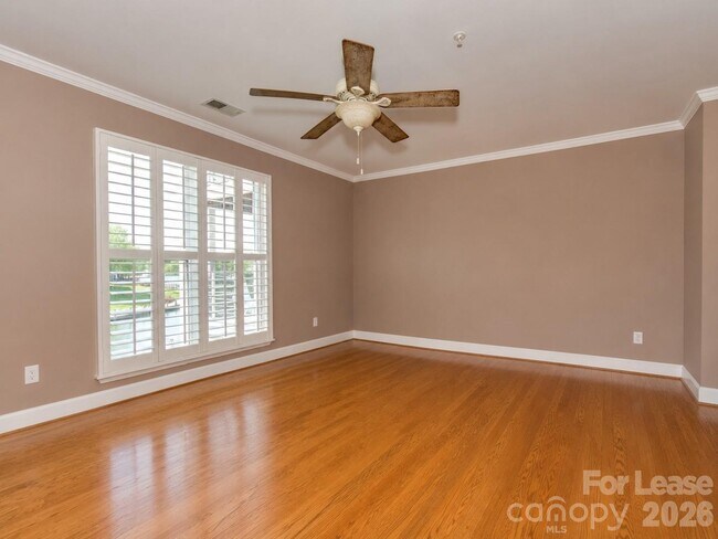 Building Photo - 18521 Harborside Dr