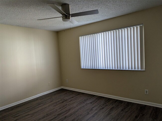 Building Photo - 9166 W Atlantic Blvd