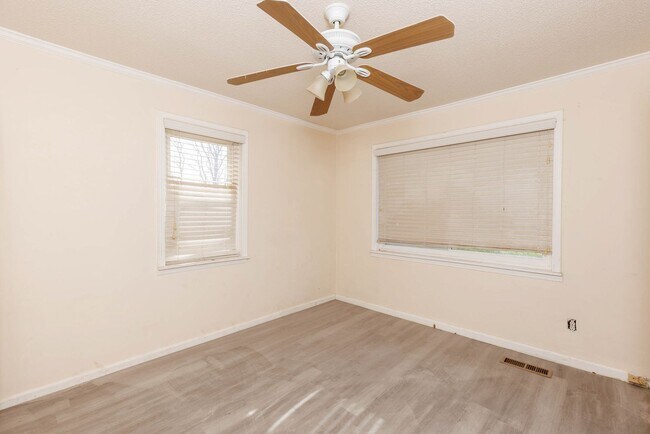 Building Photo - 3/2 in Birmingham