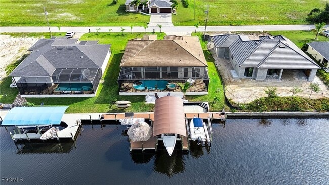 Building Photo - 302 NW 32nd Pl