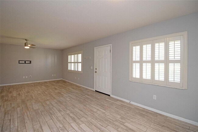 Building Photo - 6150 Gulfport Blvd S