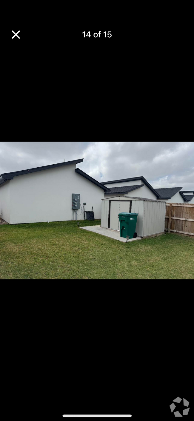 Building Photo - 1306 W Platinum Dr