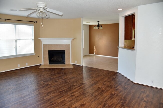 Building Photo - 13600 Breton Ridge St