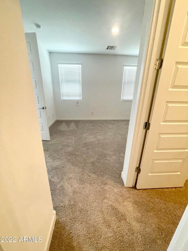 Building Photo - 3831 S 63rd Dr