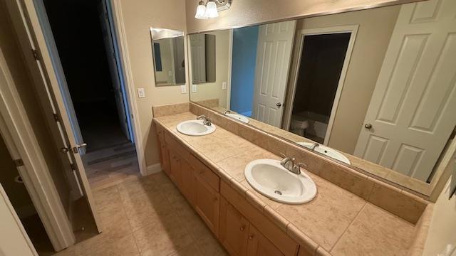 Building Photo - 2688 Vartikian Ave