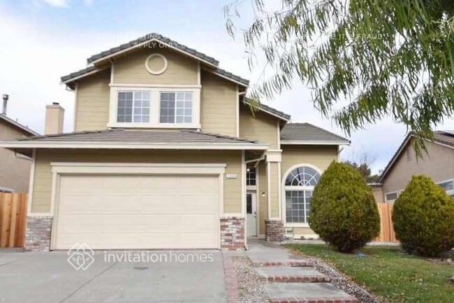 Building Photo - 1368 Northwood Dr