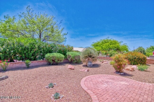 Building Photo - 14582 N Alamo Canyon Dr
