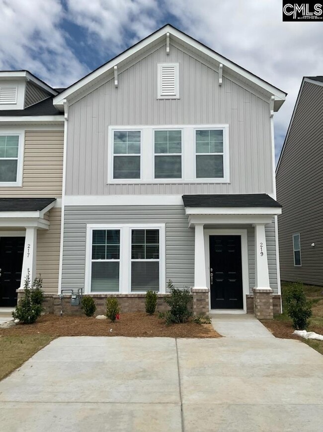 Primary Photo - 219 Bluewing Dr