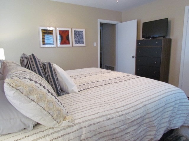 Building Photo - 1709 Gardenia Dr