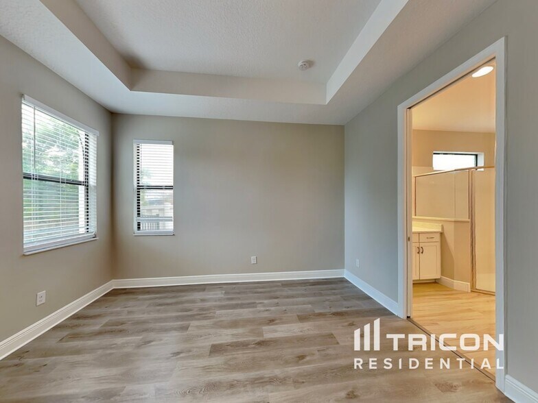 Building Photo - 3021 Casterton Dr