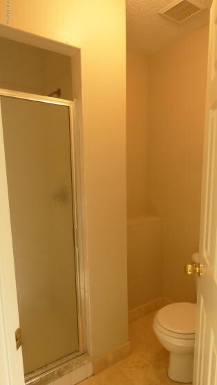 Building Photo - 1685 Aston Hall Ct