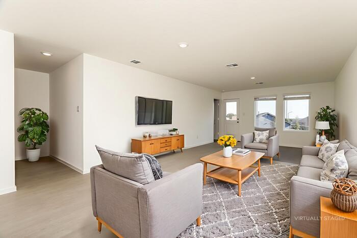 Building Photo - 14814 Warwick Shire