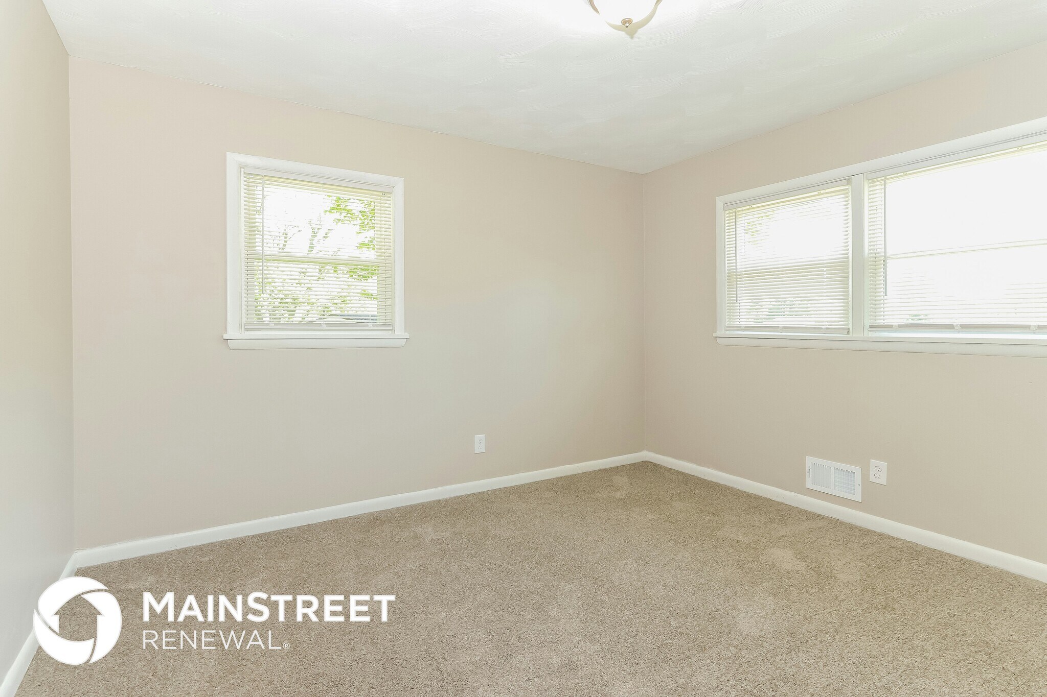 Building Photo - 303 Elk River Dr