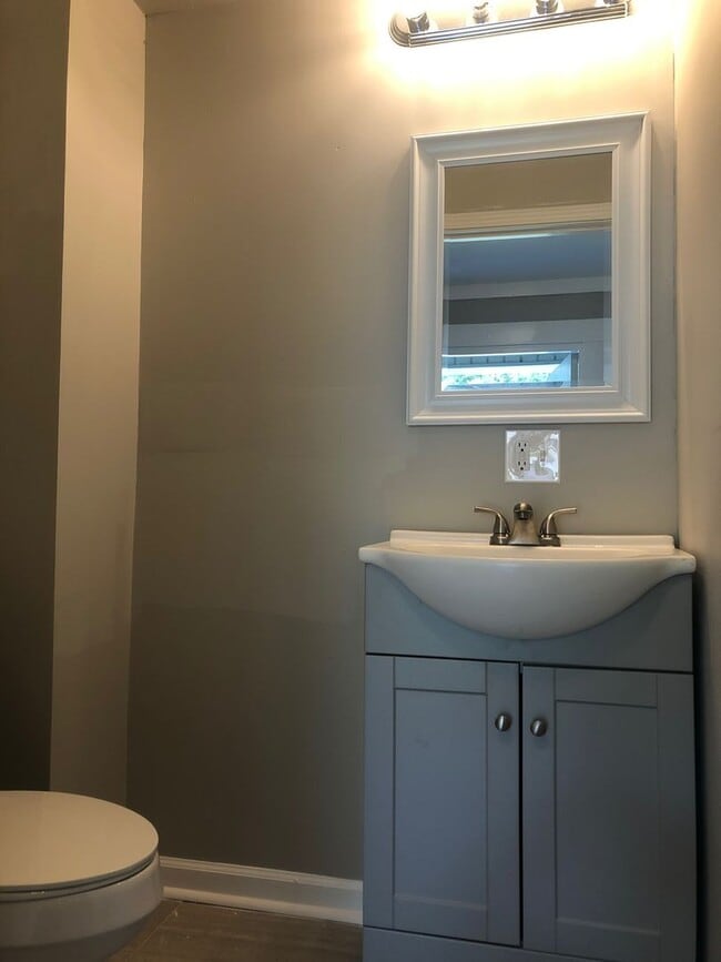 Building Photo - 701 S South St