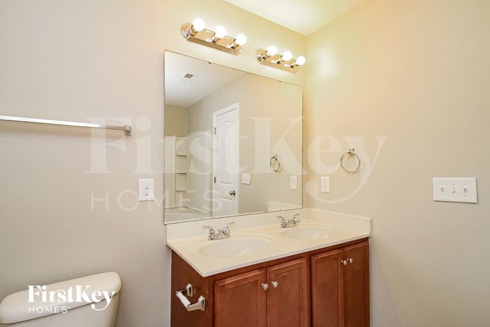 Building Photo - 4124 Salem Springs Ct