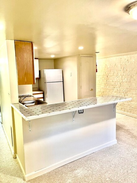 Kitchen - 33 Randolph Pl NW