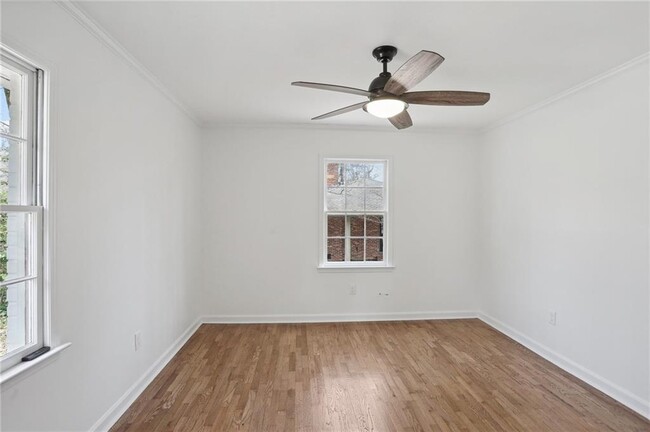 Building Photo - 262 Atwood Dr NW