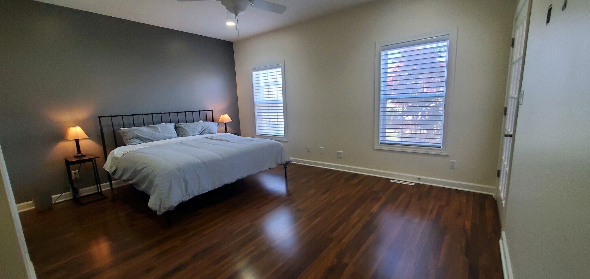 Main Bedroom - 895 Huey Dr