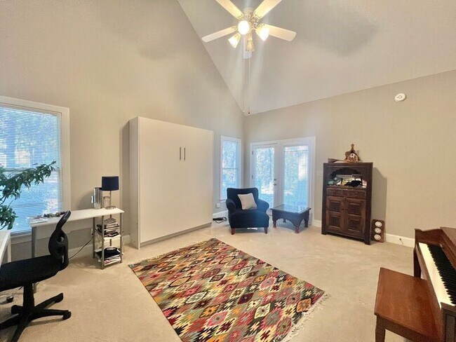 Building Photo - 9105 Kirkhill Dr