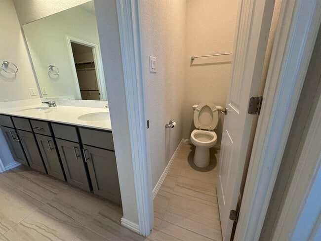 Building Photo - 324 Old Trinity Way