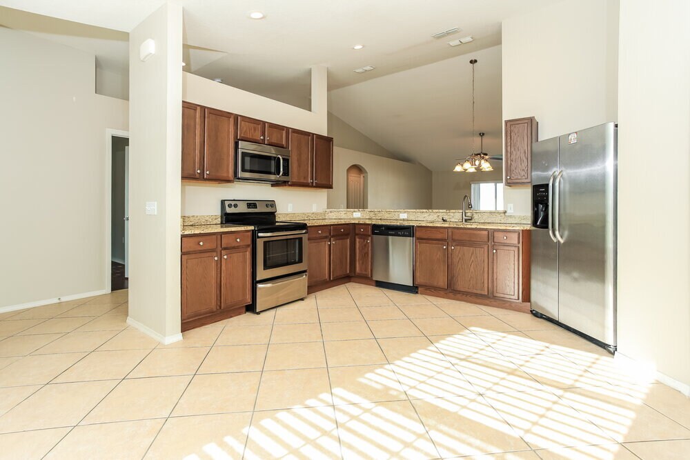 Building Photo - 727 Barrister Dr