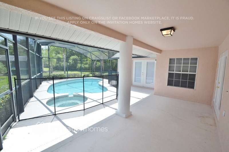 Building Photo - 117 Quiet Oak Ct