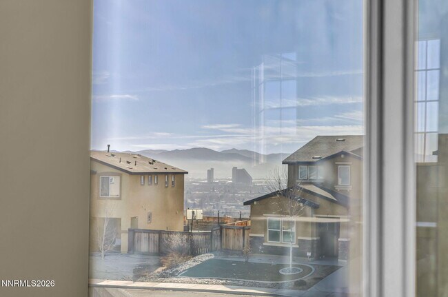 Building Photo - 2751 Cityview Terrace