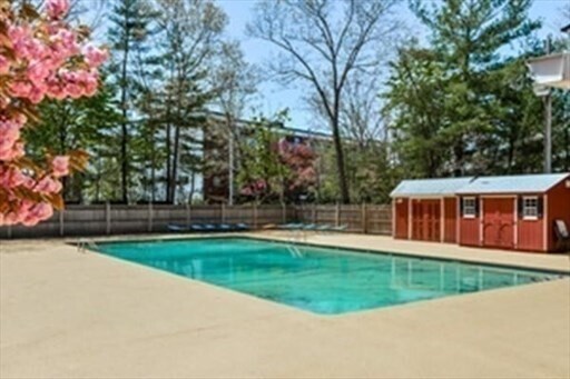 Building Photo - 54 Fountain Ln