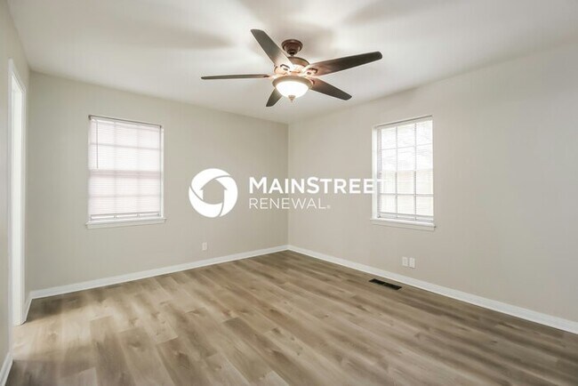 Building Photo - 3 Bedroom Pet-Friendly Home in OKLAHOMA CI...