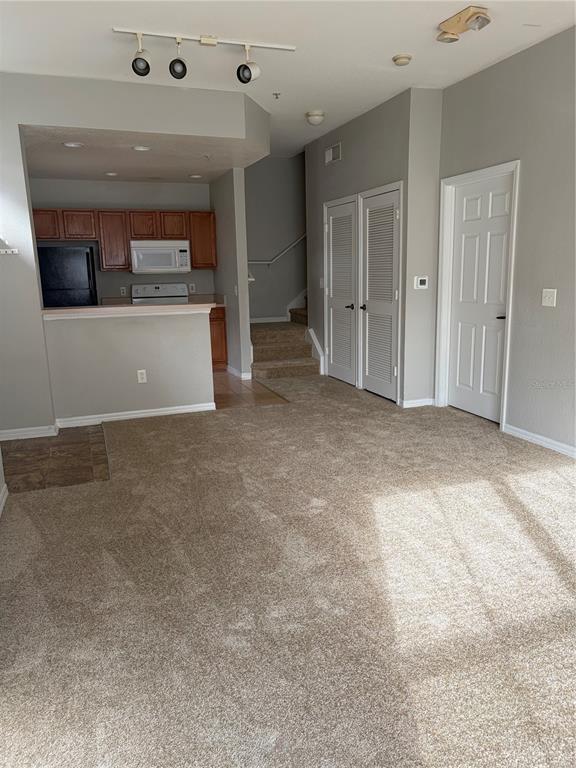 Building Photo - 2610 Lodi Cir