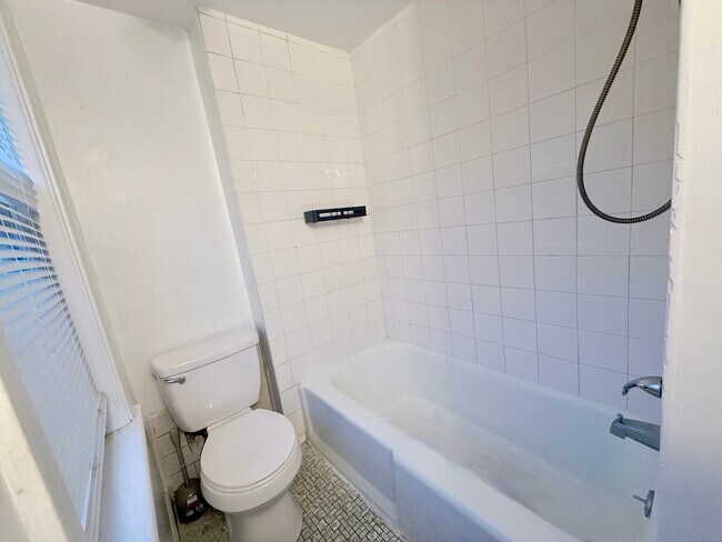 Building Photo - 12 South St