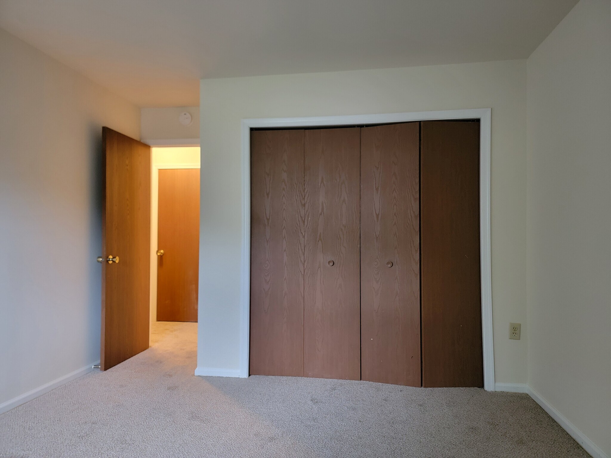 Building Photo - 119 Tom Ave