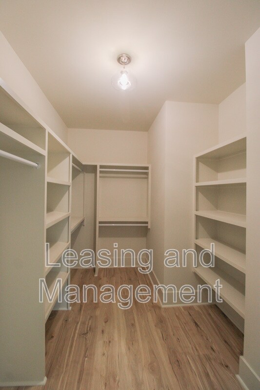 Building Photo - 3633 Happyland Blvd