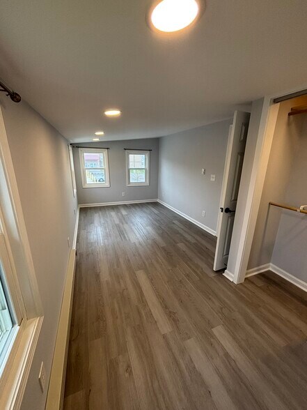 Building Photo - 77 Highland Ave