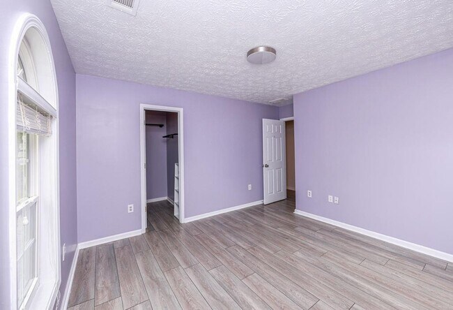 Building Photo - 5377 Fawn Ivey Ln