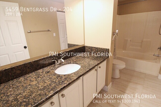 Building Photo - 5459 Bentgrass Dr