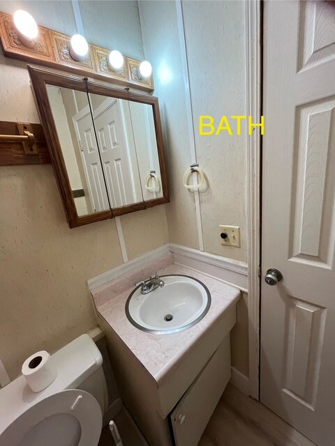 Building Photo - 603 Dawn Dr
