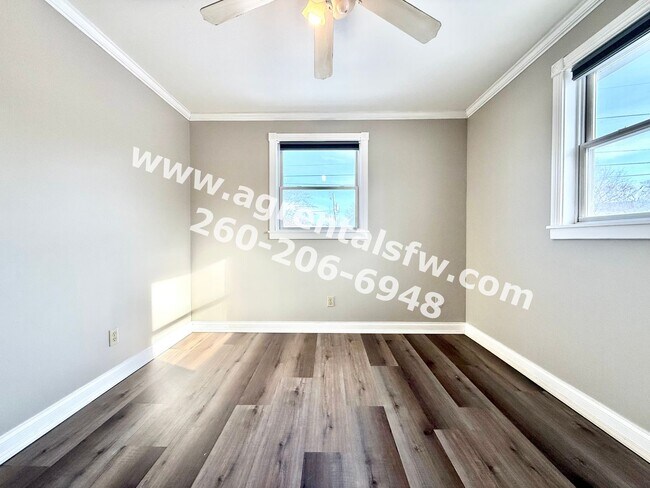 Building Photo - 802 Goshen Ave